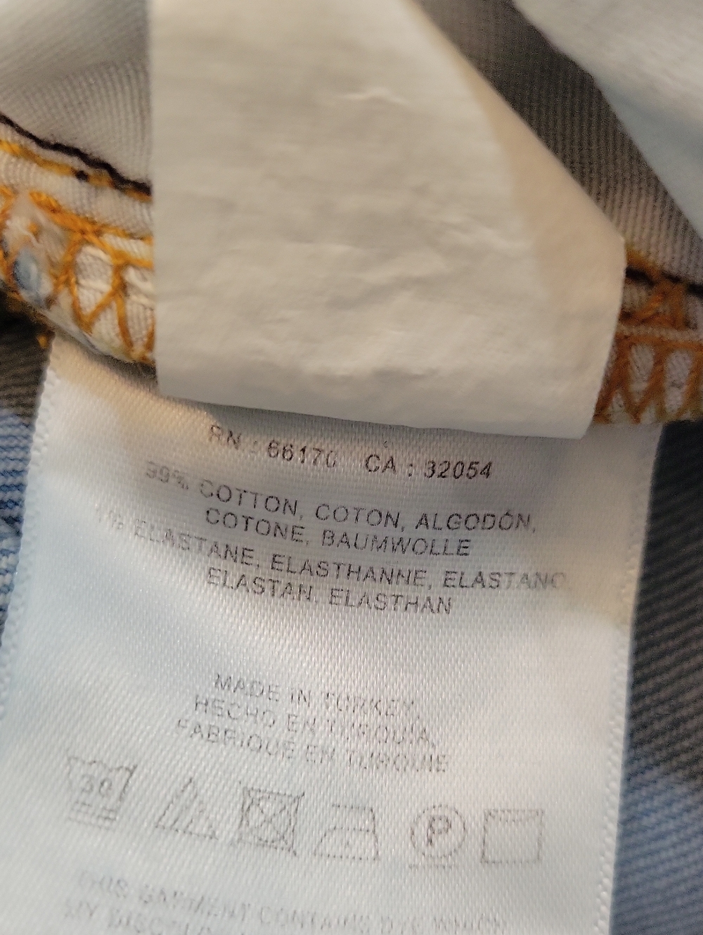 Pilcro Jeans 28 - Picture 4 of 8